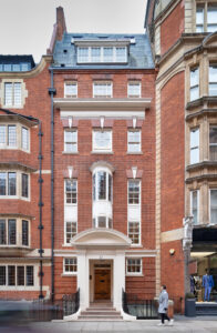 Dorrington 12 Hans Road A 2 196x300