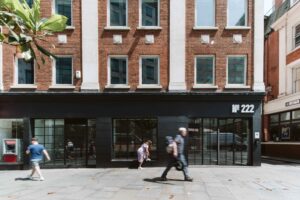 Boutique. Co 222 Bishopsgate 23 26 11zon 300x200