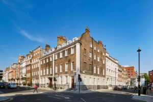 53 Davies Street 300x200