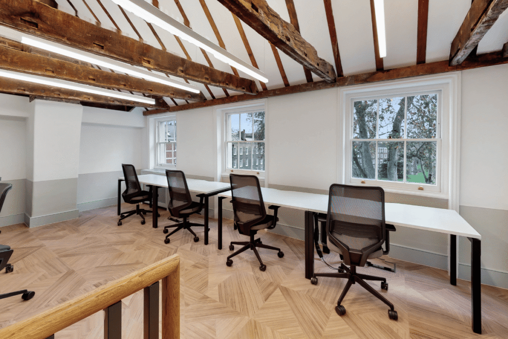 Boutique Workplace Theobalds Road desks 1024x683