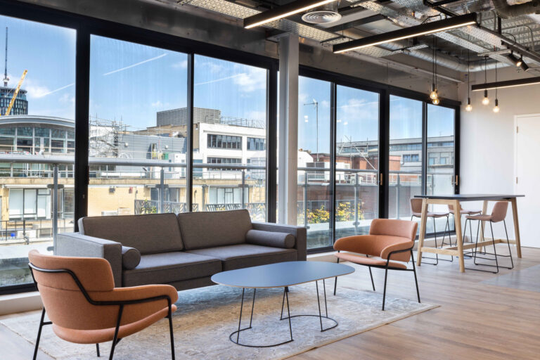 Breakout space 01 768x512