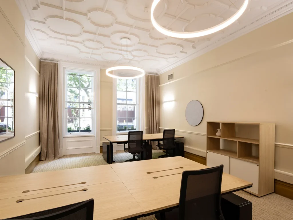 Grosvenor 142 Buckingham Palace Road office 3.JPG 1024x768