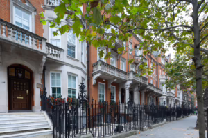 Grosvenor 146 Buckingham Palace Road 300x200