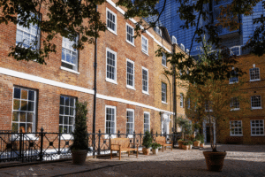 London Bridge External 300x200