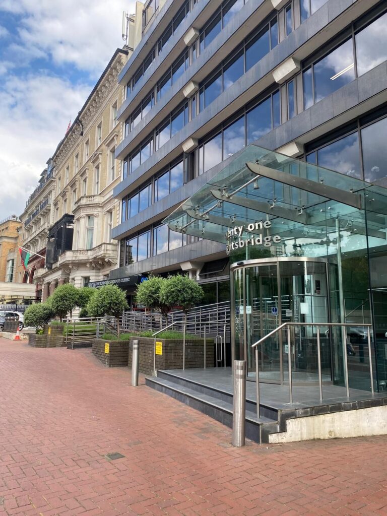 21 Knightsbridge Building Front 768x1024